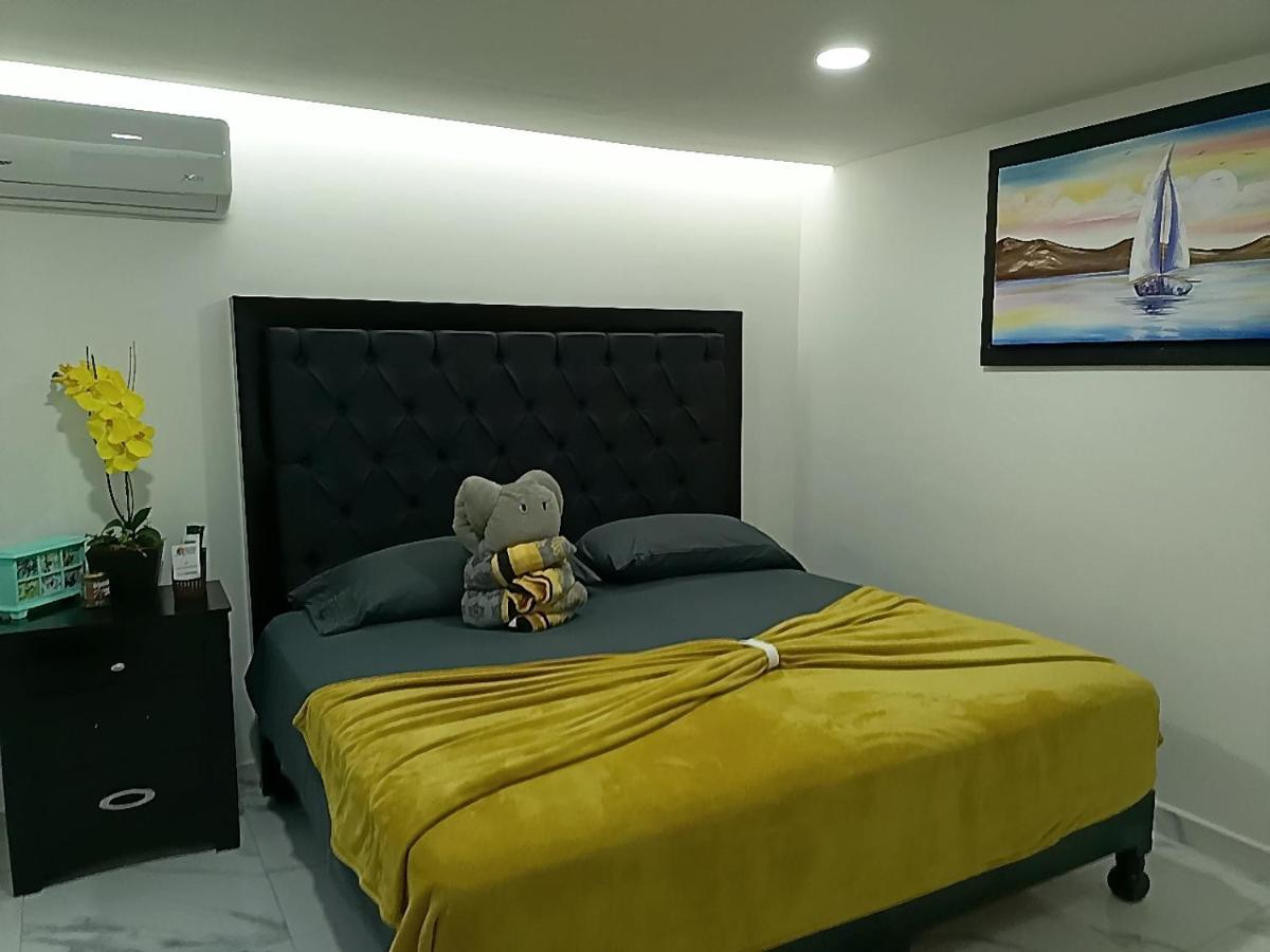 Sunset Suites Mazatlán Buitenkant foto